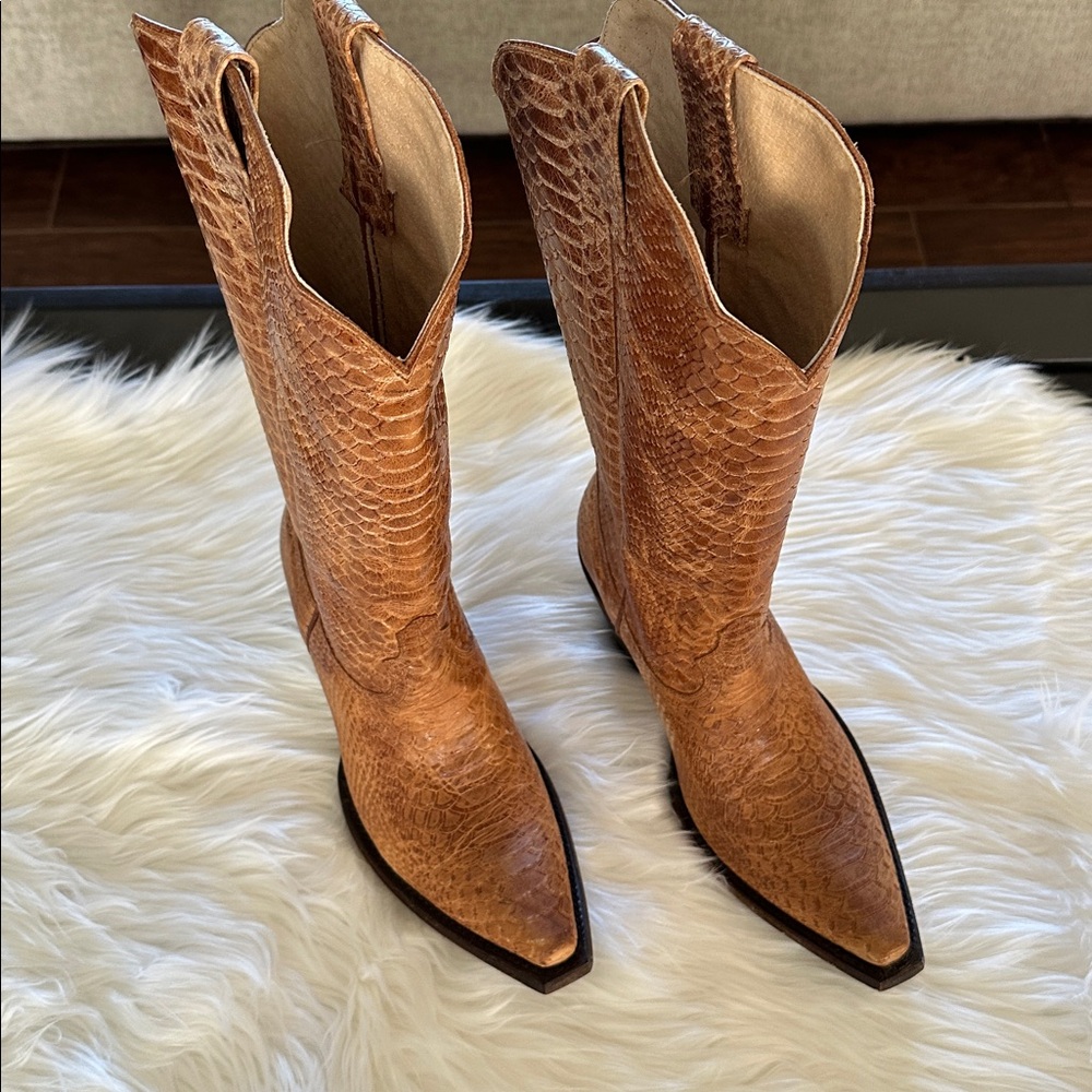 Idyllwind Camel Brown Snakeskin Cowboy Boots for Women